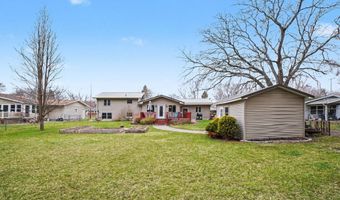 218 Fleming Dr, Alma, MI 48801