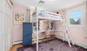 118 Pettee Ave, North Kingstown, RI 02852
