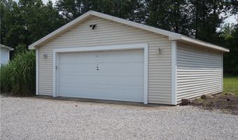 6019 New London Rd, Ashtabula, OH 44004