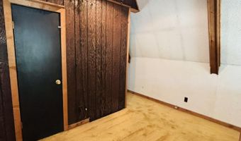 151 E 22nd St, Baxter Springs, KS 66713
