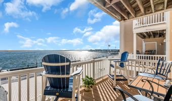 401 Bay Shore Dr 18B, Barnegat, NJ 08005