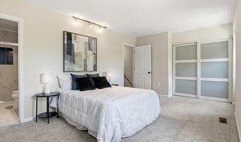 4560 METRO Ct, Annandale, VA 22003