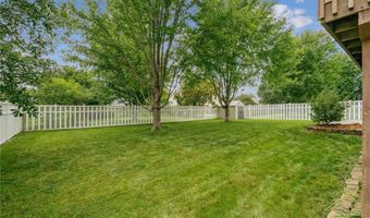 825 Kiowa Dr, North Liberty, IA 52317