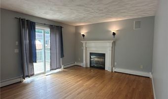 8 Linden St, Bristol, RI 02809