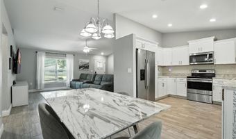 122 SEVILLE Rd, Auburndale, FL 33823