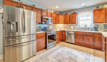 14 Kaylor Dr, Arden, NC 28704
