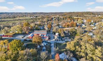 5548 Chestnut St, Augusta, MO 63332