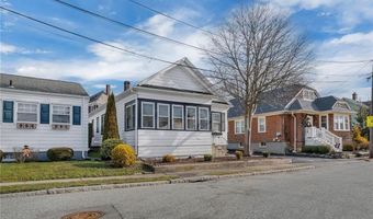19 Greene Ln, Newport, RI 02840