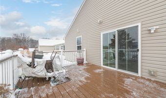 373 Pebble Creek Ct, Amherst, OH 44001