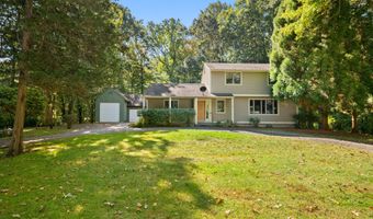 13 Chadwick Dr, Old Lyme, CT 06371