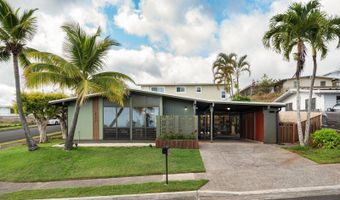 2342 Ahapule St, Pearl City, HI 96782