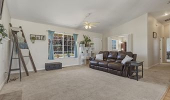 4320 Falcon Dr, Fallon, NV 89406