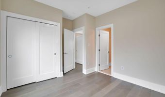 16 17TH St NE 312, Washington, DC 20002