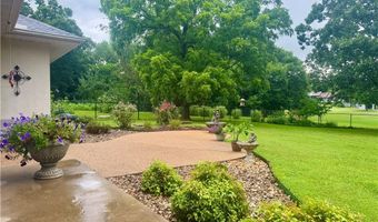 8 Merritt Dr, Bella Vista, AR 72714