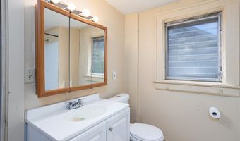 1210 Brown St, Akron, OH 44301