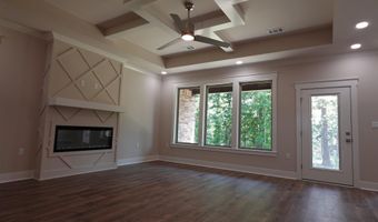 228 Michelle Dr, Beebe, AR 72012