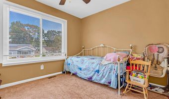 11 Midship Dr, Barnegat, NJ 08005