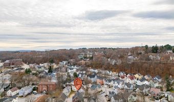 9 Willow St, Auburn, ME 04210