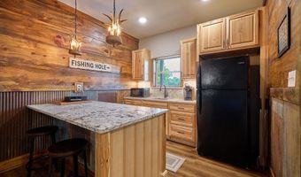 16728 Cabes Point Rd, Alexander, AR 72002