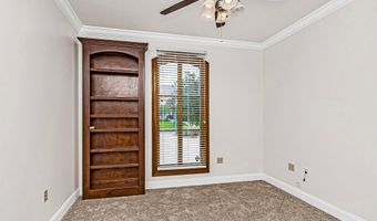 10715 Shoreline Dr, Baton Rouge, LA 70809