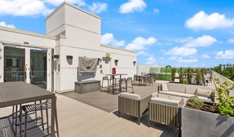 625 SLATERS Ln 401, Alexandria, VA 22314