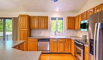 6 Birch St, Johnston, RI 02919