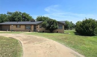 2015 Willard Dr, Altus, OK 73521
