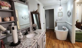 1201 BIRCHWOOD Dr, Anniston, AL 36207