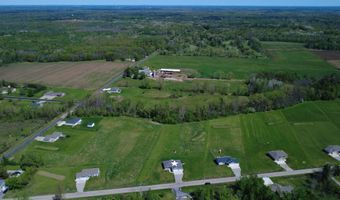 6478 MAIN St, Abrams, WI 54101