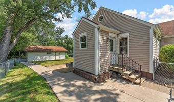 1929 Jerrold Ave, Arden Hills, MN 55112