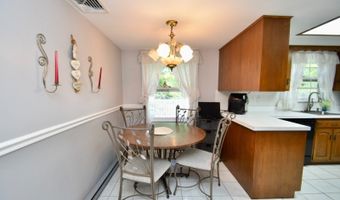 12 Goodale Rd, Andover, NJ 07860