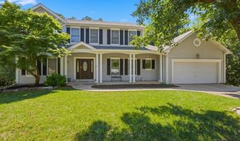 477 Redwood Forest Dr, Ballwin, MO 63021