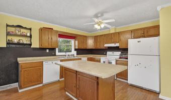 825 Edgemont N St, Abingdon, VA 24210