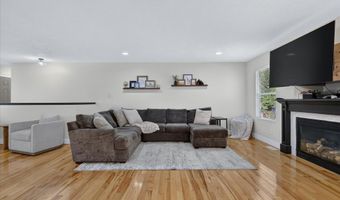 8669 Lilly Ridge Dr SE, Alto, MI 49302