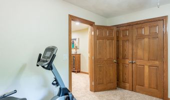 1501 S Weimar St, Appleton, WI 54915