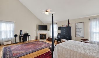 5155 BALLYCASTLE Cir, Alexandria, VA 22315