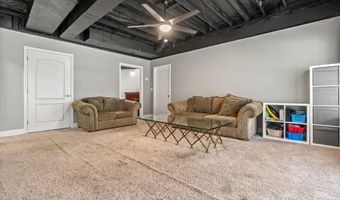 100 LANE PARK Dr, Alabaster, AL 35114