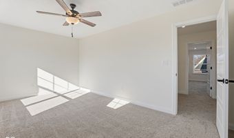 6882 Linden Woods Dr, Avon, IN 46123