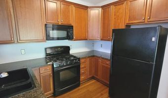 43840 HICKORY CORNER Ter 114, Ashburn, VA 20147