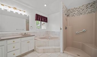 329 Wickham Rd, North Kingstown, RI 02852