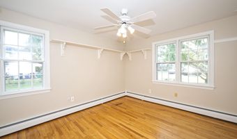 1901 MITTEN St, Dover, DE 19901