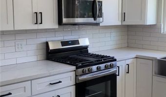 3195 Camarillo Ave, Oceanside, CA 92056