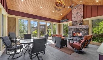 15653 Cobblestone Lake Pkwy, Apple Valley, MN 55124