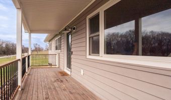 72 E 1600 Rd, Baldwin City, KS 66006