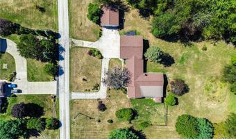 3381 Alexander Rd, Atwater, OH 44201