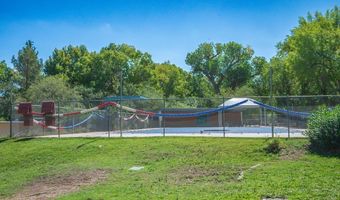 13 Cottonwood Dr, Blue Diamond, NV 89004