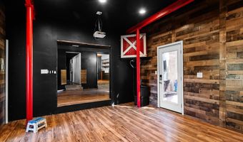 1829 W Lake Shore Dr, Alvarado, TX 76009