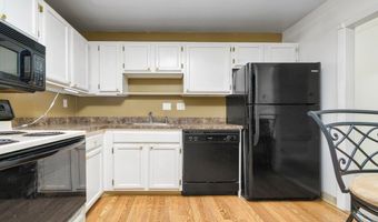 1209 Cromwell Hills Dr 1209, Cromwell, CT 06416