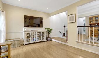 18 S MONTANA St, Arlington, VA 22204