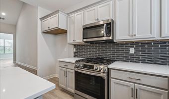 8742 BEDFORDSHIRE Dr, Bartlett, TN 38133